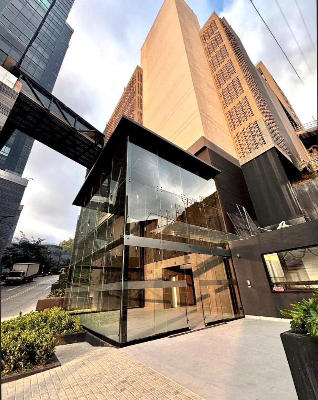 Apartamento Loft Con Vista Natural, Wifi 350 Mg, Usaquen *
